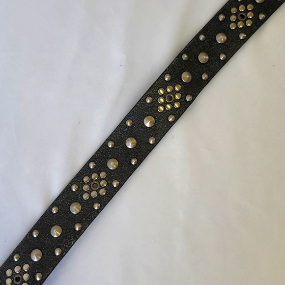 Robbie French Designs Genuine Leather Cross Belt - Picture 3 of 8